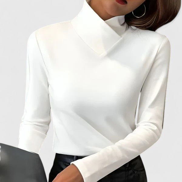 Jamie | Elegant Turtleneck