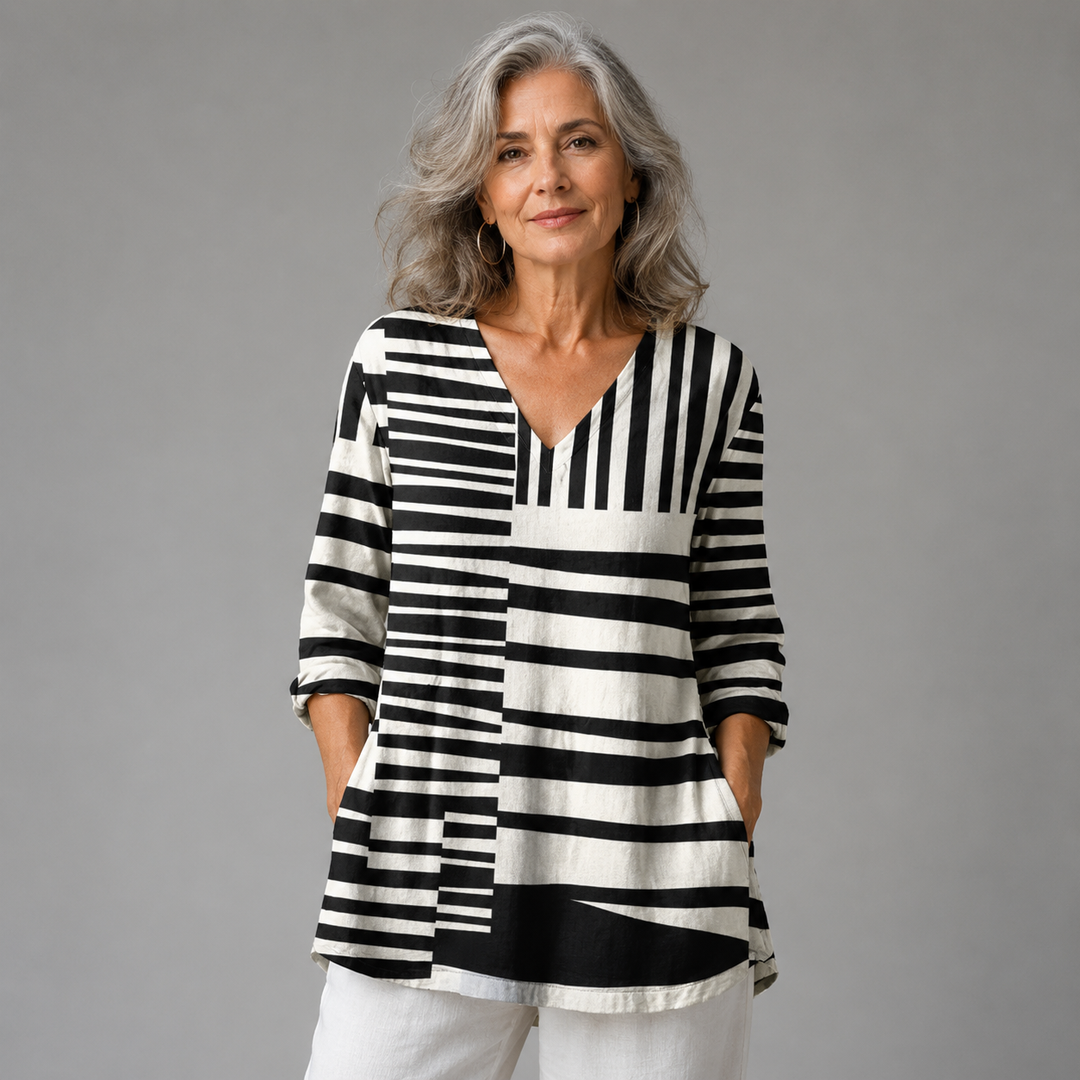 Nakkaremia | Long Blouse with V-Neck
