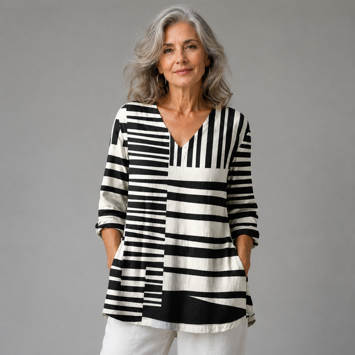 Nakkaremia | Long Blouse with V-Neck